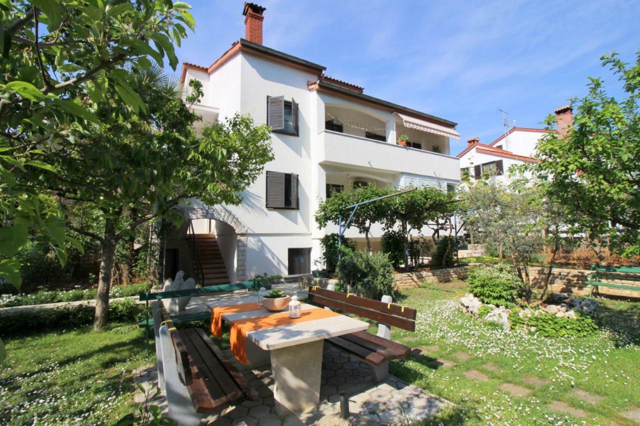 Apartments Sabina Poreč Exterior foto